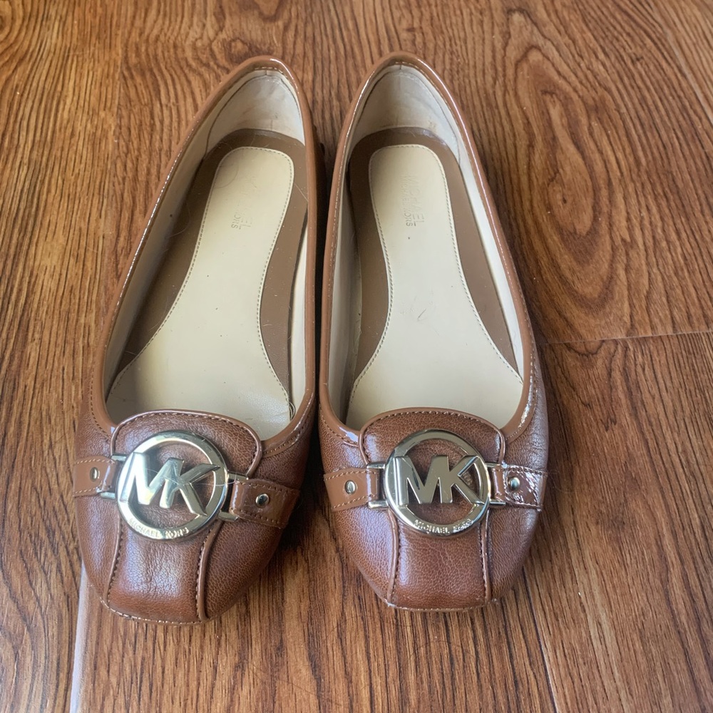 Super Cute Michael Kors Slip on Flats